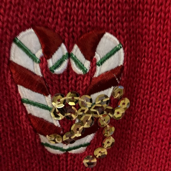 Crystal-Kobe Vintage Christmas Sweater - Picture 8 of 9